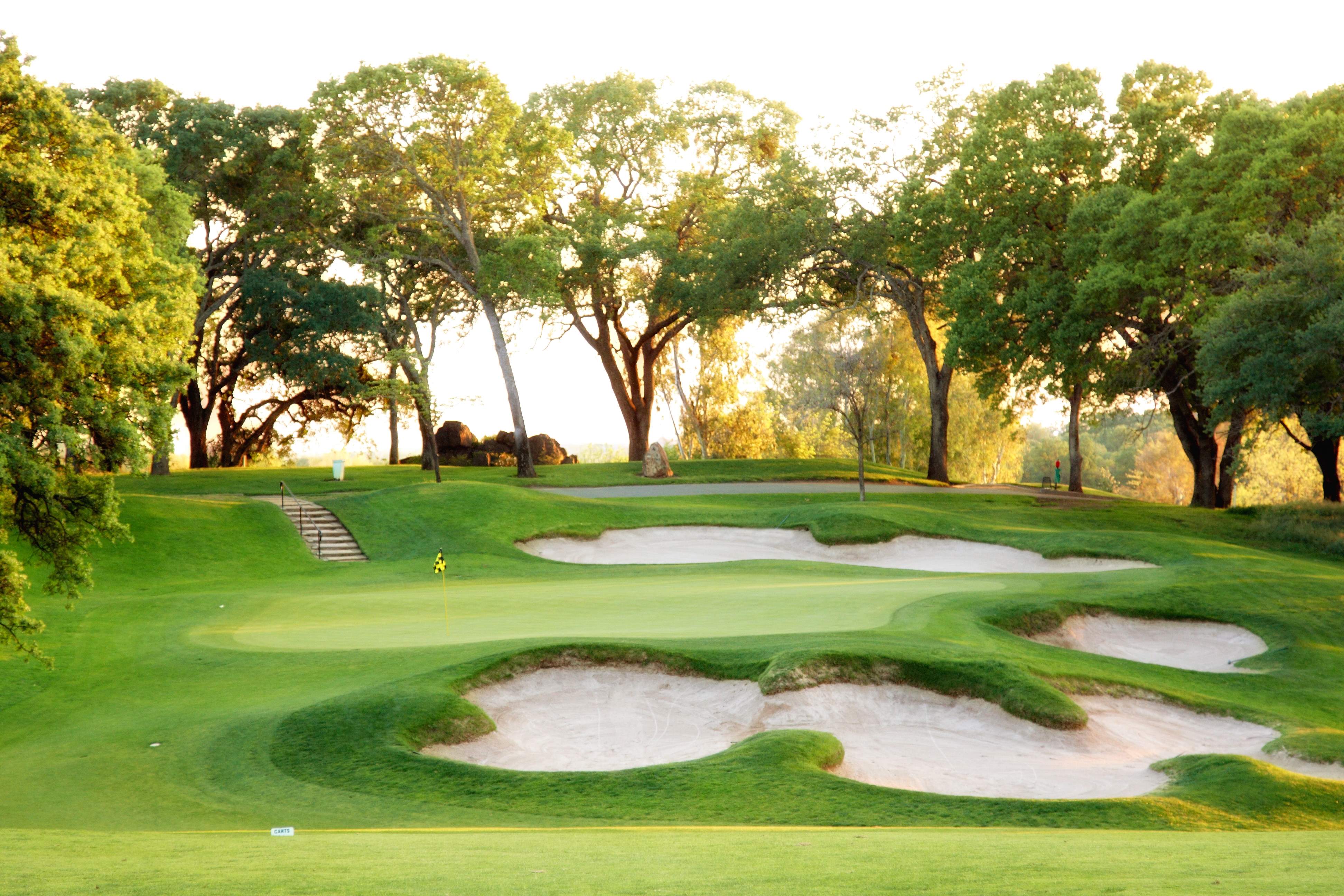 Golf course placeholder image 1